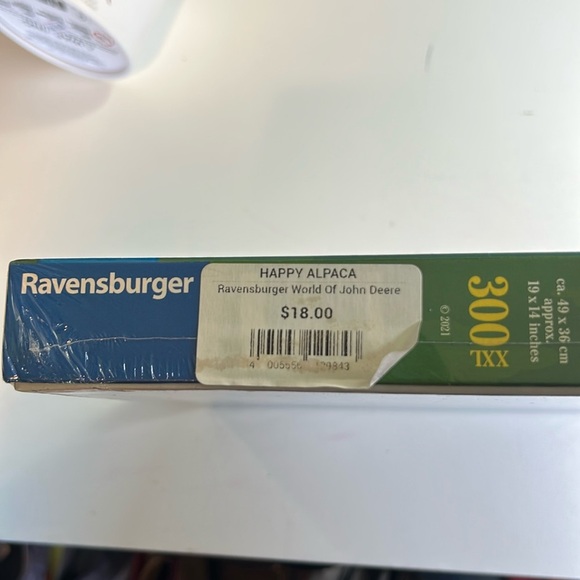 THREE PUZZLES WORLD CITIES PUZZLE, THE GOLDEN GIRLS PUZZLE, JOHN DEERE PUZZLE - Picture 6 of 13